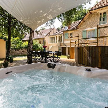 Wonderful House In Sarlat Center With Heated Pool & Jaccuzi Villa Exterior photo
